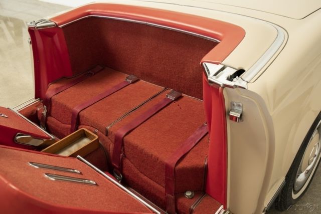 1966 Mercedes-Benz SL-Class 230SL Pagoda Roadster - photo 12