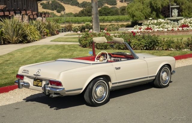 1966 Mercedes-Benz SL-Class 230SL Pagoda Roadster - photo 5