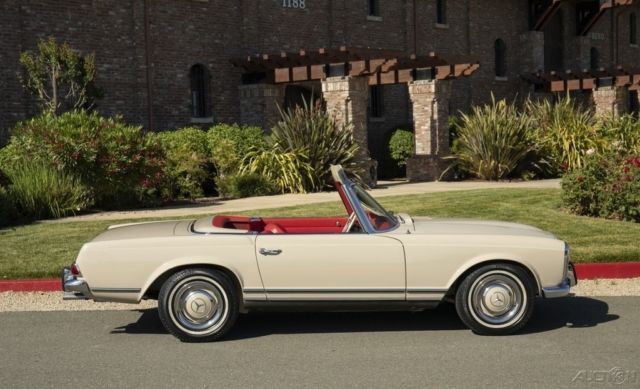 1966 Mercedes-Benz SL-Class 230SL Pagoda Roadster - photo 6