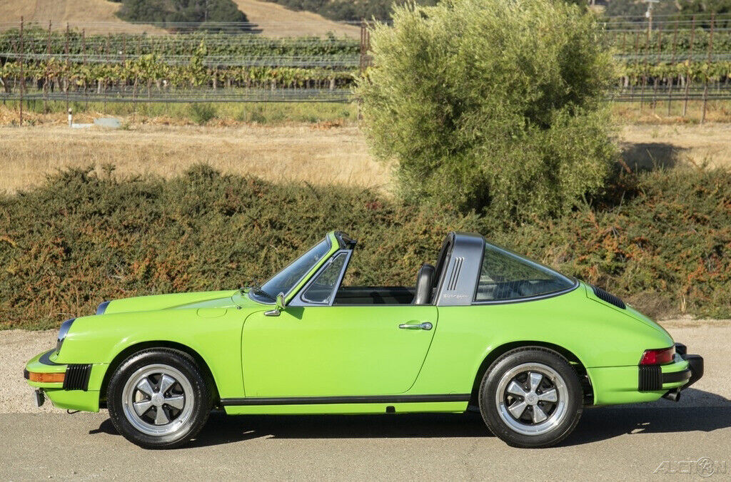 1975 Porsche 911 S Targa - photo 2