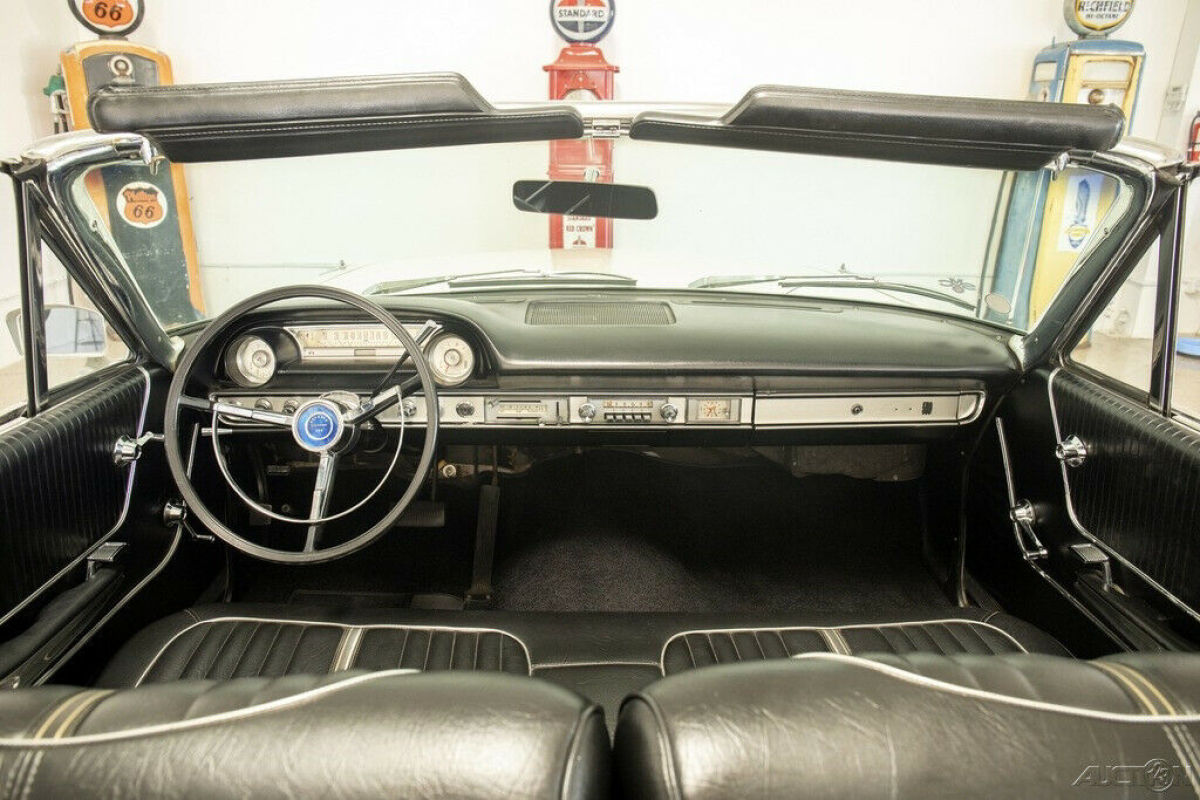 1964 Ford Galaxie 500 Convertible - photo 9