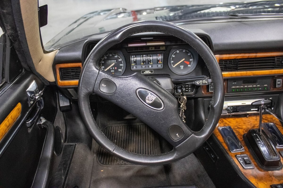 1989 Jaguar XJS V12 Convertible - photo 10