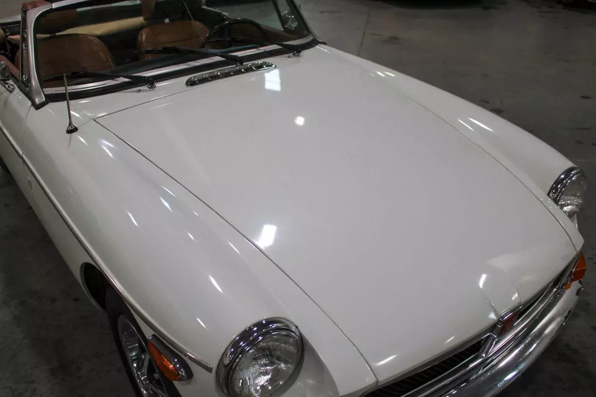 1974 MG MGB Convertible - photo 10