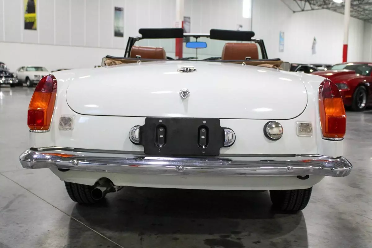 1974 MG MGB Convertible - photo 5