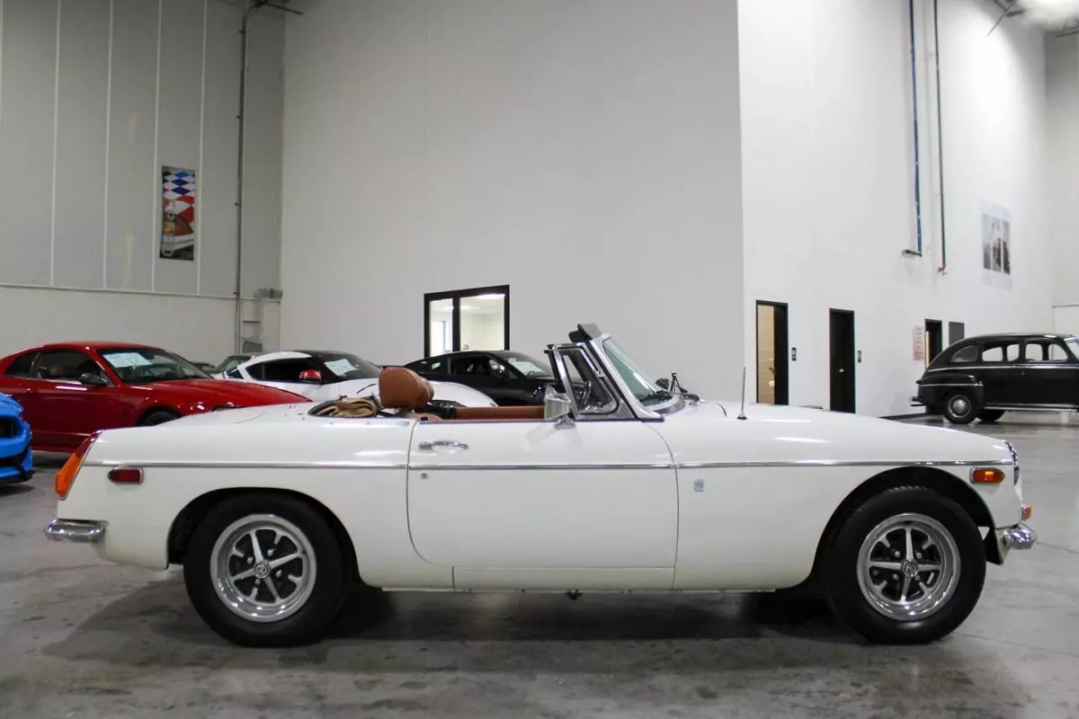 1974 MG MGB Convertible - photo 7