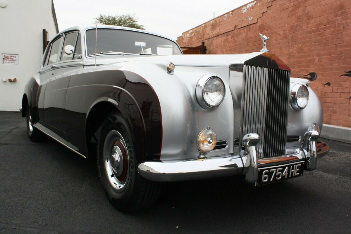 "Touring Edition" Silver Cloud ll Full Custom Build with Modern Drivetrain 1960 Rolls-Royce Silver Cloud