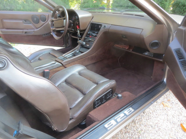 1984 Porsche 928 Sports Coupe 3-door - photo 8