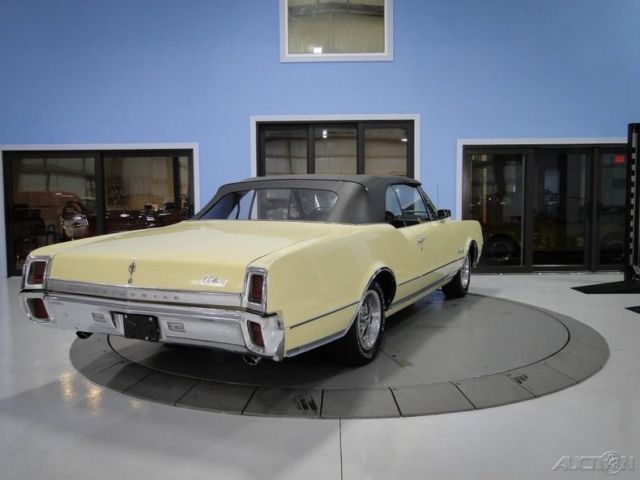 1967 Oldsmobile Cutlass Convertible - photo 5