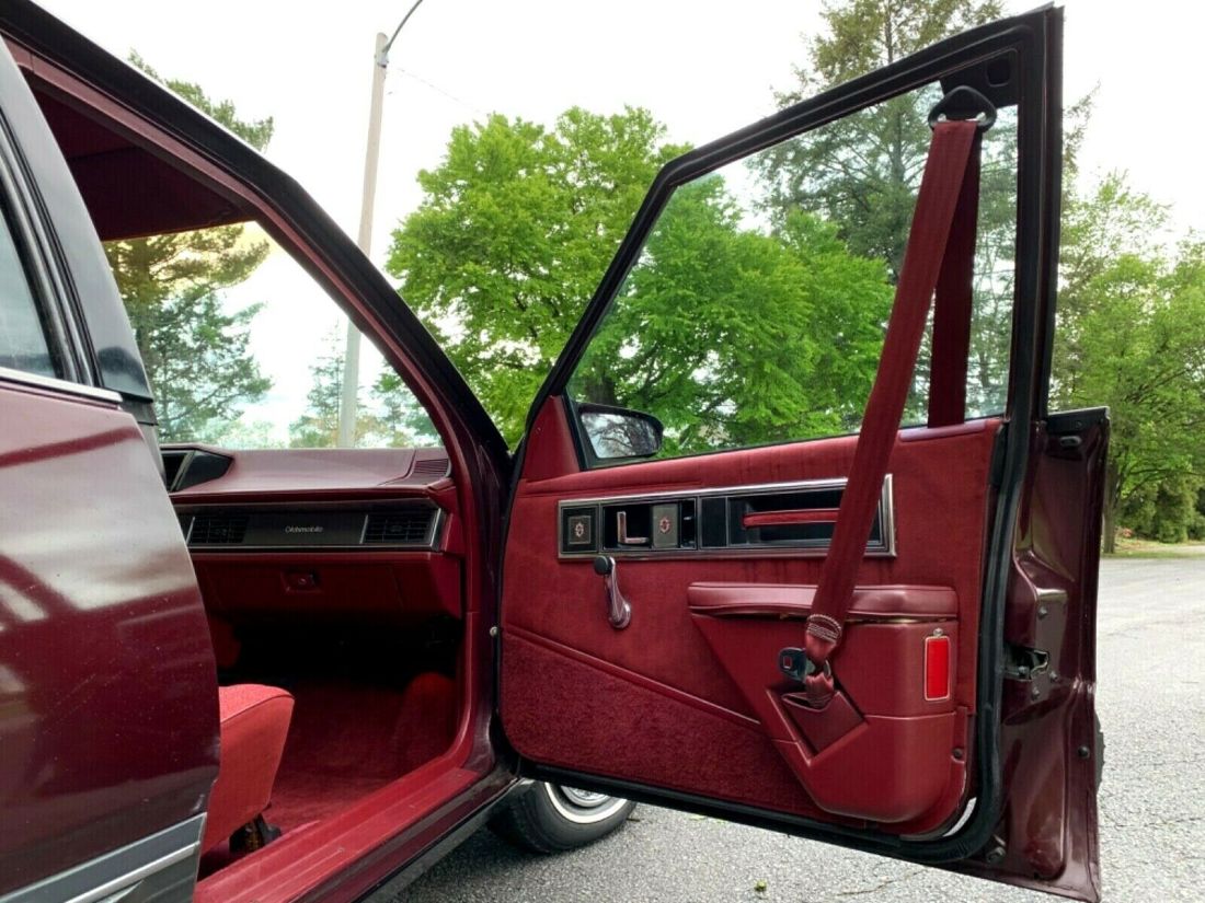1990 Oldsmobile Eighty-Eight ROYALE - photo 11