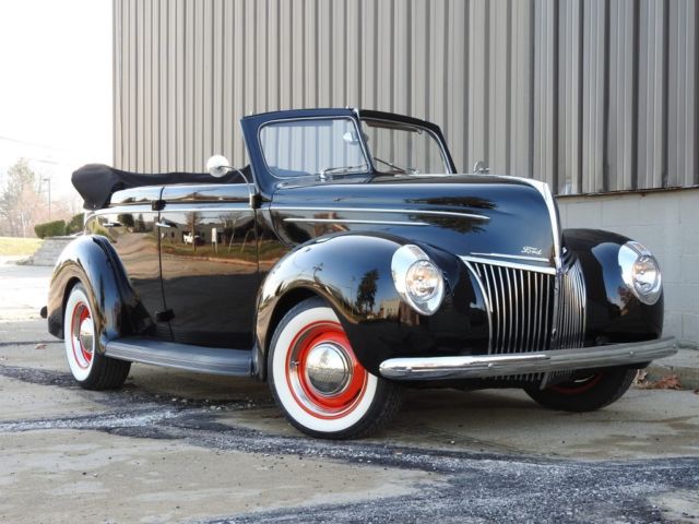 1939 Ford Deluxe - photo 11