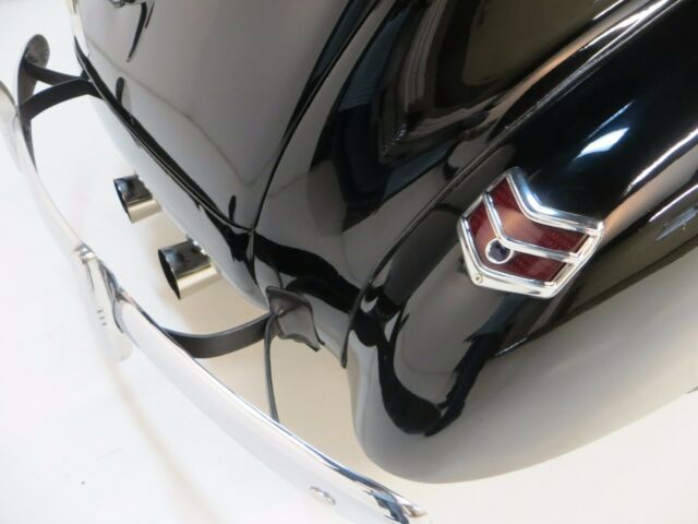 1940 Ford Deluxe -- - photo 11