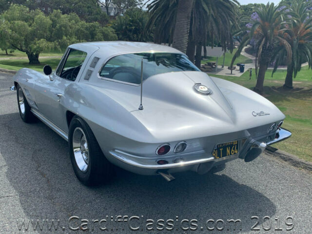 1964 Chevrolet Corvette - photo 12