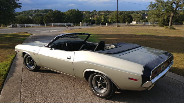1970 Dodge Challenger RT - photo 8