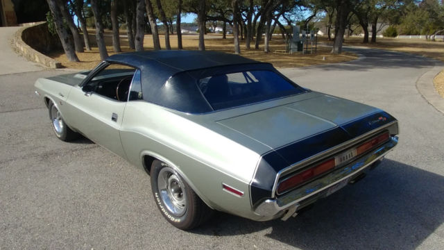 1970 Dodge Challenger RT - photo 4