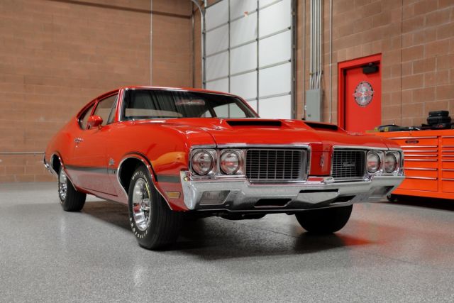 1970 Oldsmobile Cutlass S Sports Coupe W31 - photo 3