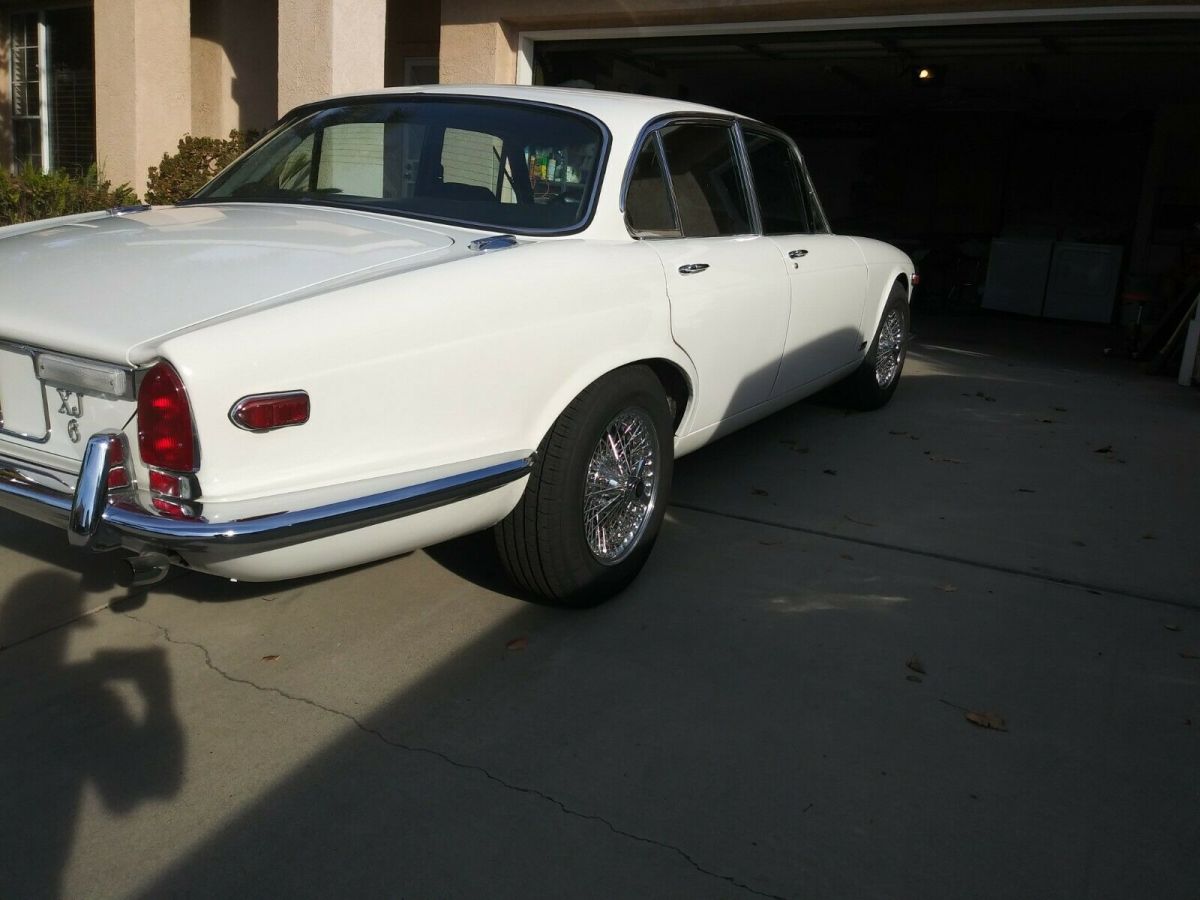 1973 Jaguar XJ6 - photo 6