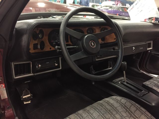 1976 Chevrolet Camaro - photo 9