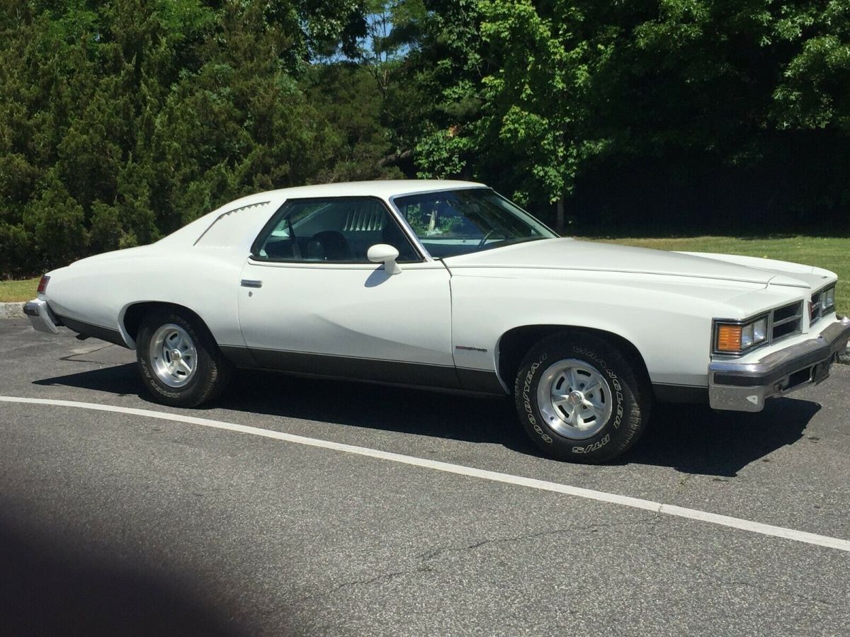1976 Pontiac Le Mans - photo 2