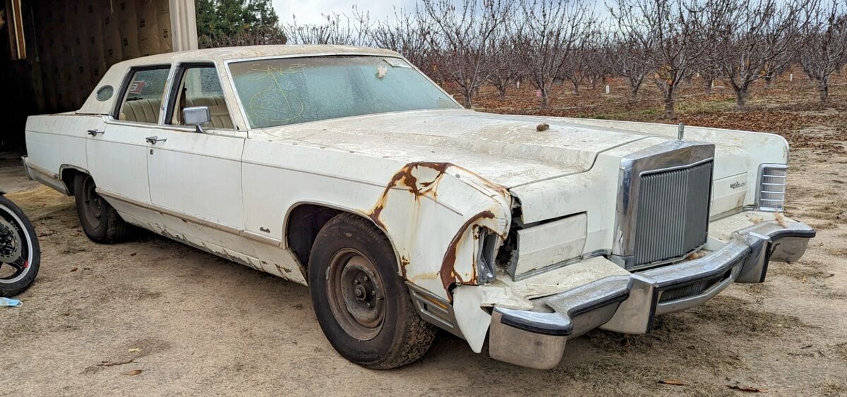 1977 Lincoln Continental - photo 7