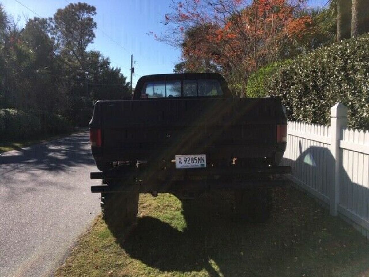 1983 Chevrolet C/K Pickup 1500 - photo 4