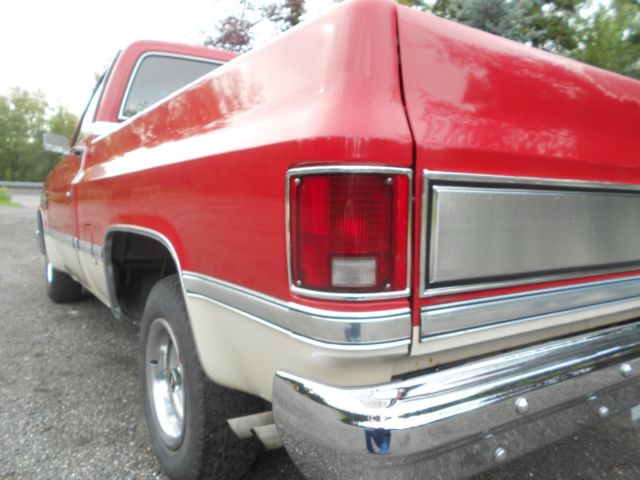 1984 Chevrolet C-10 - photo 3