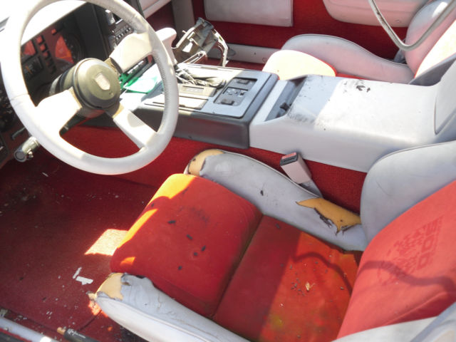 1984 Pontiac Fiero Indy - photo 2