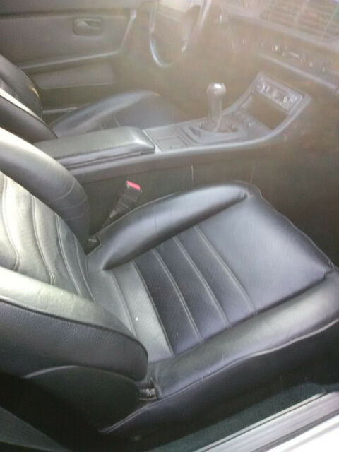 1987 Porsche 944 hatch-back coupe - photo 11