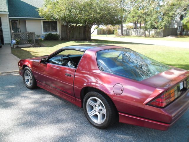 1988 Chevrolet Camaro Z28 - photo 3