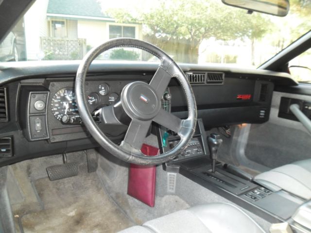 1988 Chevrolet Camaro Z28 - photo 7