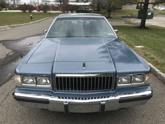 1988 Mercury Grand Marquis LS - photo 2