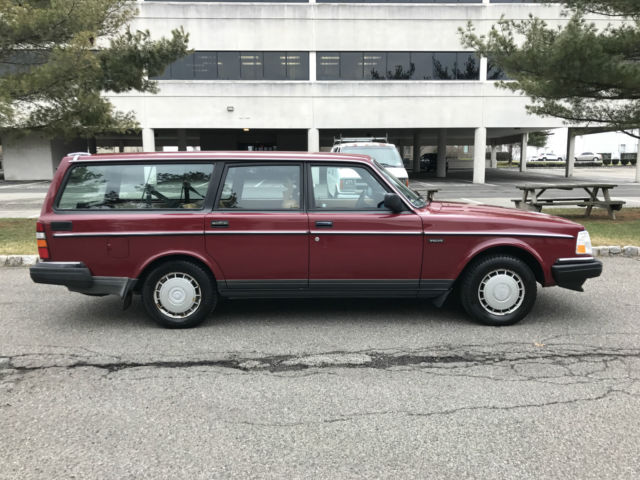1988 Volvo 240 240DL - photo 2