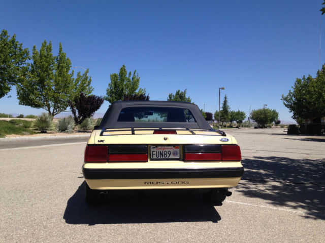 1989 Ford Mustang - photo 4