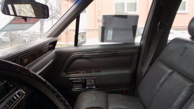 1989 Lincoln Town Car - photo 6