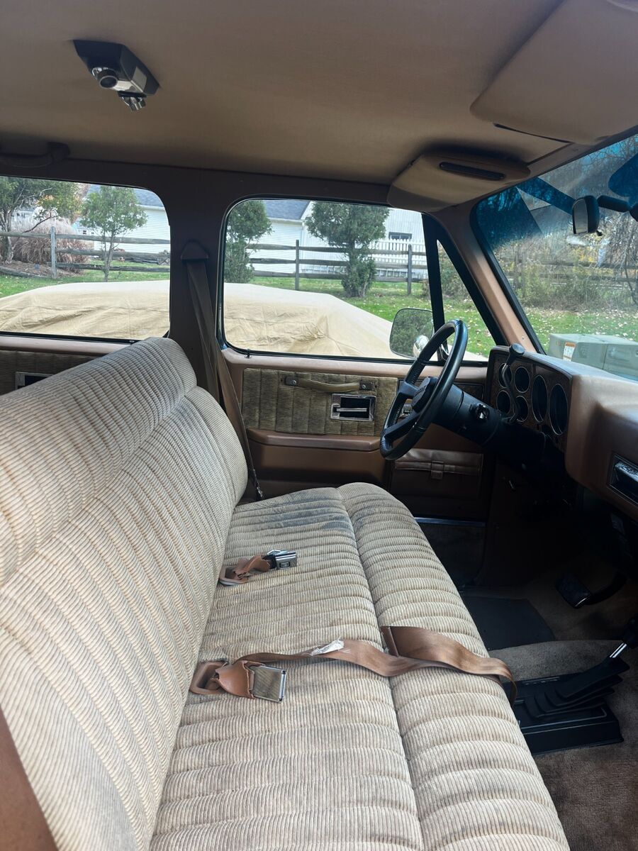 1989 Chevrolet Suburban Silvarado - photo 5