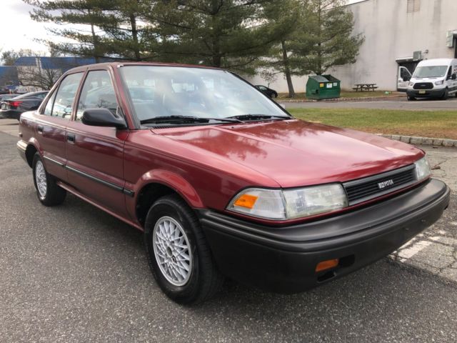 1990 Toyota Corolla DELUXE - photo 2