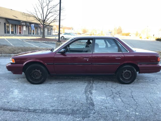 1991 Toyota Camry Deluxe - photo 4
