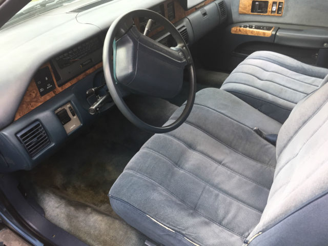 1993 Chevrolet Caprice CAPRICE CLASSIC STATIONWAGON - photo 10