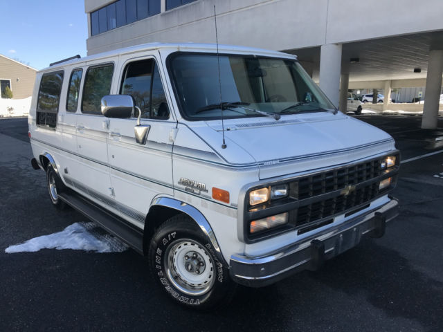 1993 Chevrolet G20 Van MARK III