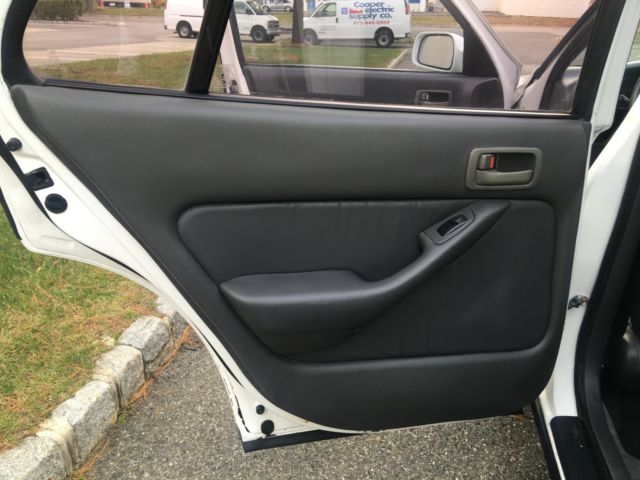 1994 Toyota Camry XLE V6 - photo 12