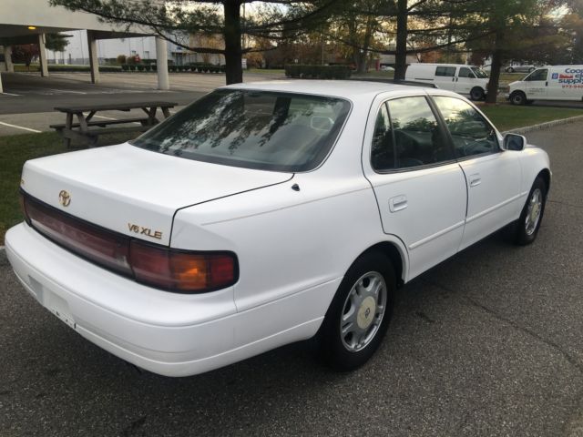 1994 Toyota Camry XLE V6 - photo 4