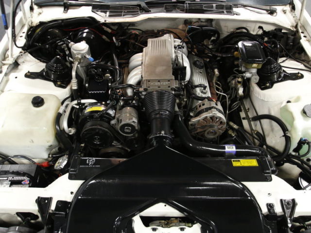 1989 Chevrolet Camaro IROC Z/28 Convertible - photo 4