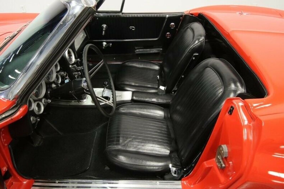 1963 Chevrolet Corvette Convertible - photo 5