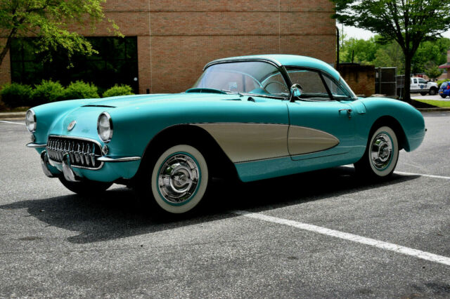 1956 Chevrolet Corvette 265 CU. IN. / 245 HP. 3-SPEED