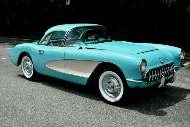 1956 Chevrolet Corvette 265 CU. IN. / 245 HP. 3-SPEED - photo 3