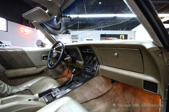 1982 Chevrolet Corvette Collector Edition - photo 9