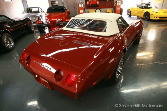 1974 Chevrolet Corvette Stingray Convertible - photo 7