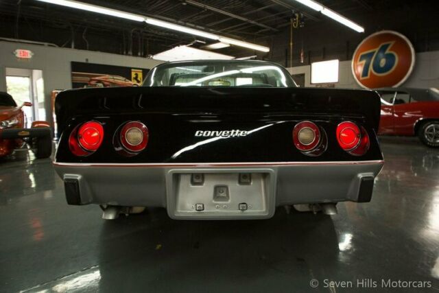 1978 Chevrolet Corvette L82, Close Ratio 4-Speed - photo 9