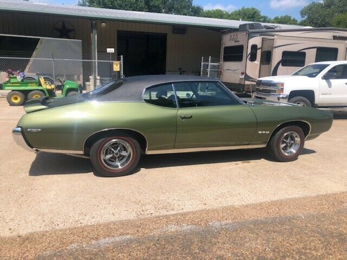 1969 Pontiac GTO - photo 2