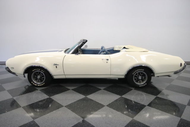 1969 Oldsmobile Cutlass Convertible - photo 3