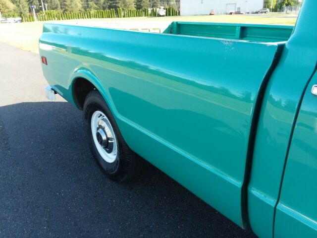 1972 Chevrolet C-10 C-20. 53k Documented OG Miles 100% OG Paint & Int. - photo 5